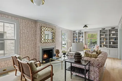 2308 Bridle Path Austin TX 78703