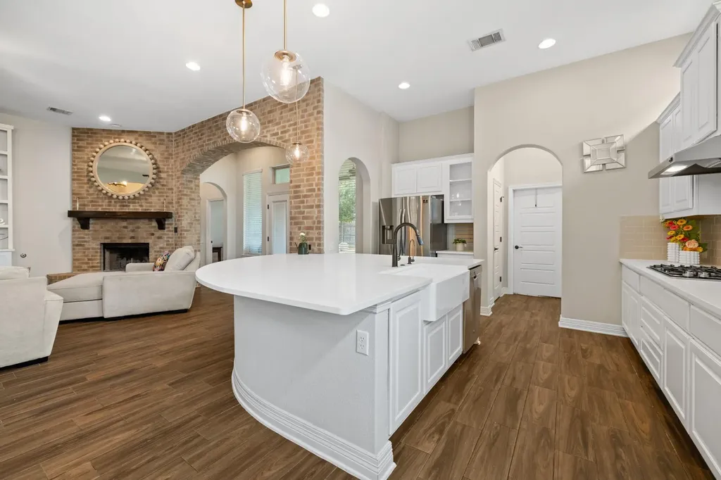 452 Pienza Drive Georgetown TX 78628