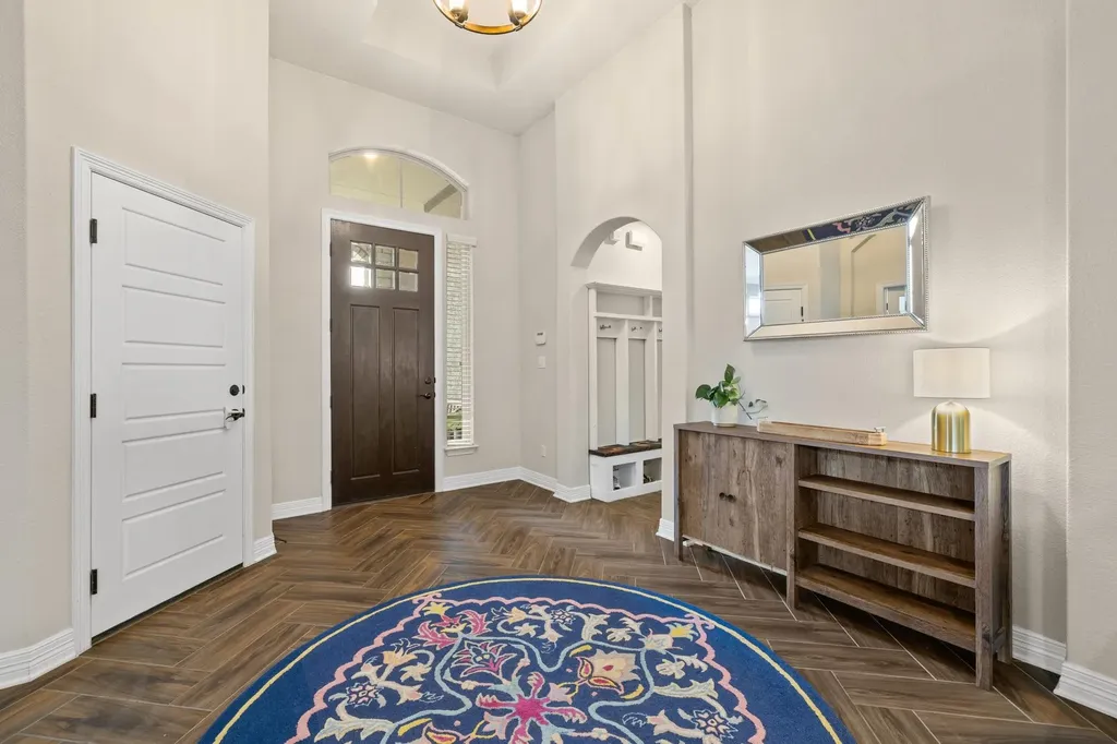 452 Pienza Drive Georgetown TX 78628