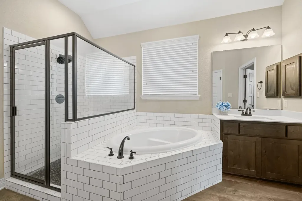 452 Pienza Drive Georgetown TX 78628