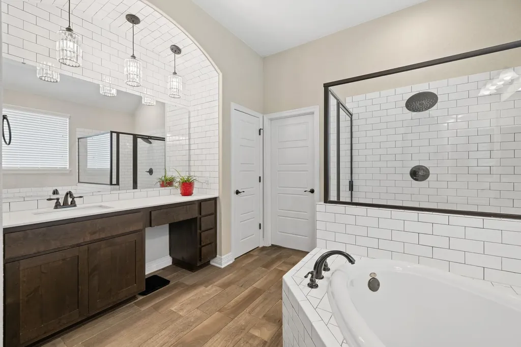 452 Pienza Drive Georgetown TX 78628