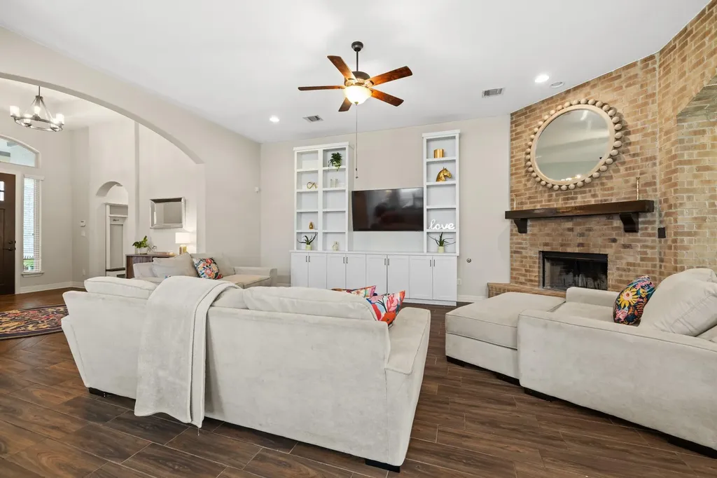 452 Pienza Drive Georgetown TX 78628