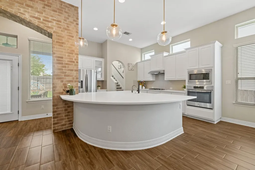 452 Pienza Drive Georgetown TX 78628