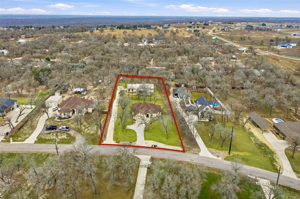 203 Champions (TWO Homes) Boulevard La Vernia TX 78121