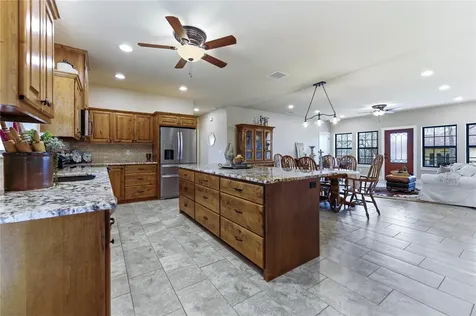 203 Champions (TWO Homes) Boulevard La Vernia TX 78121