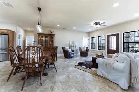 203 Champions (TWO Homes) Boulevard La Vernia TX 78121