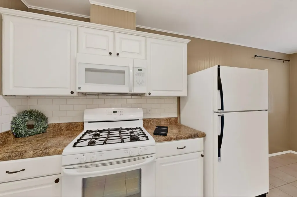 801 Pack Saddle Pass Round Rock TX 78681