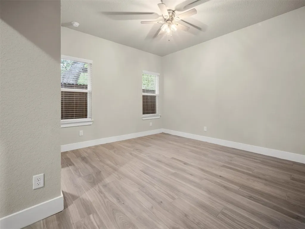 5338 Howard St Street San Antonio TX 78212