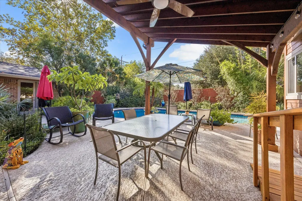 3009 Mcelroy Drive Austin TX 78757