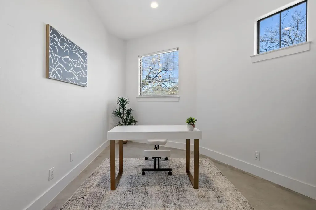 1018 Harwood Place Austin TX 78704