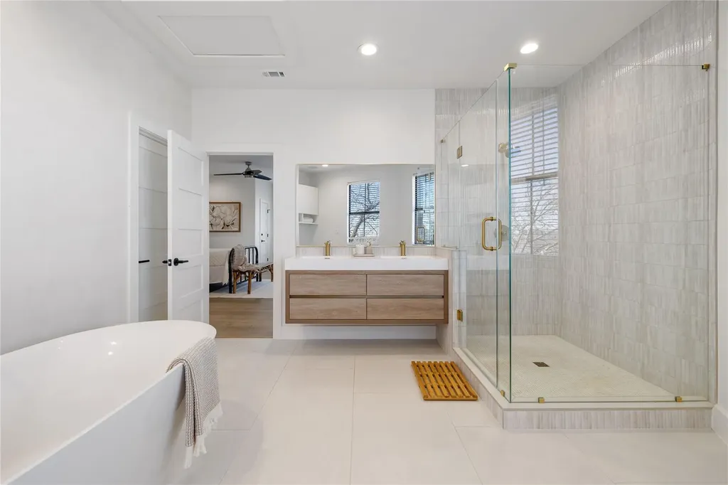 1018 Harwood Place Austin TX 78704