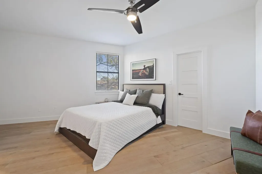 1018 Harwood Place Austin TX 78704
