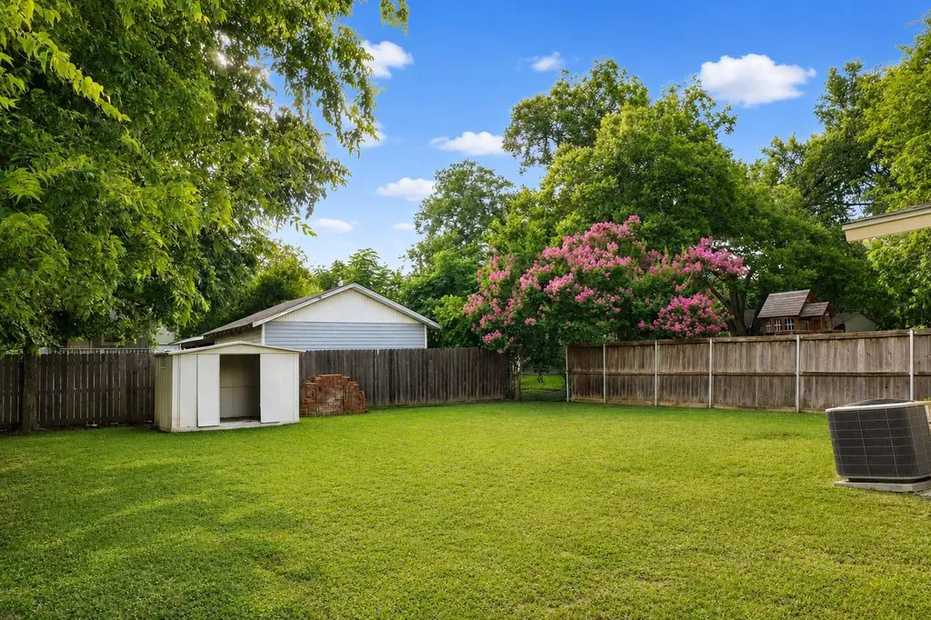 1508 S Walnut Street Georgetown TX 78626