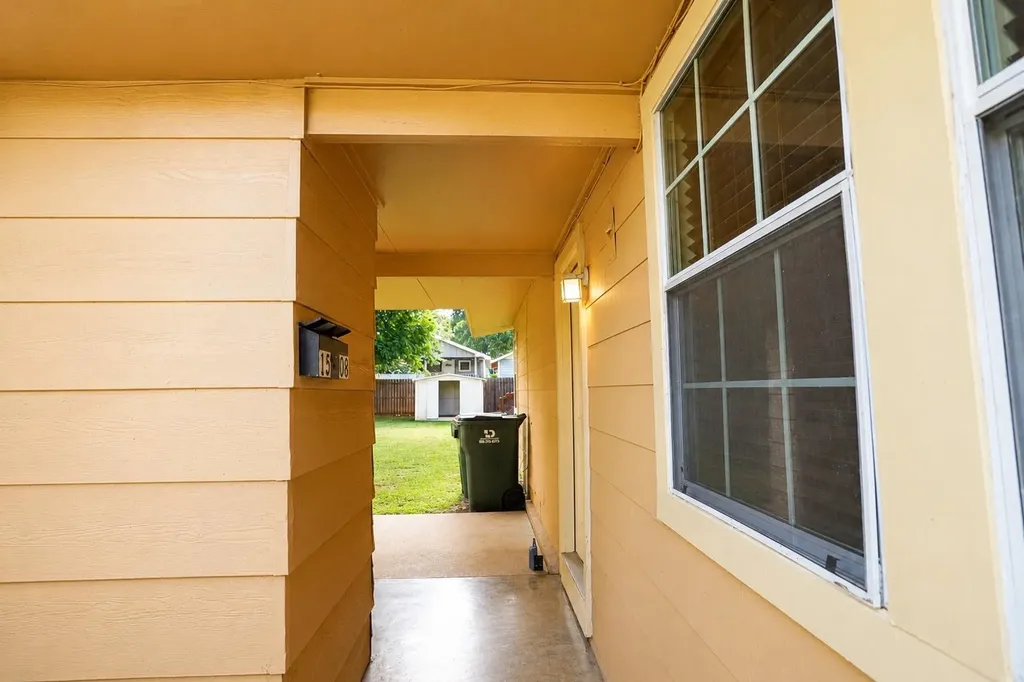 1508 S Walnut Street Georgetown TX 78626