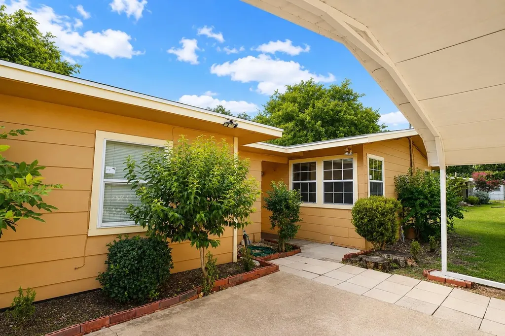 1508 S Walnut Street Georgetown TX 78626