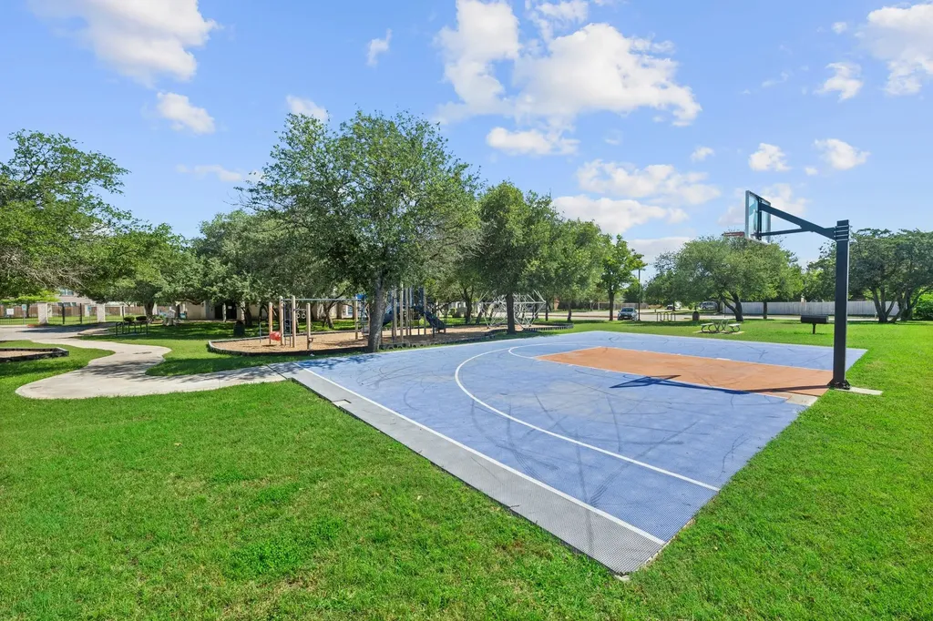 1606 Candlelight Drive Leander TX 78641