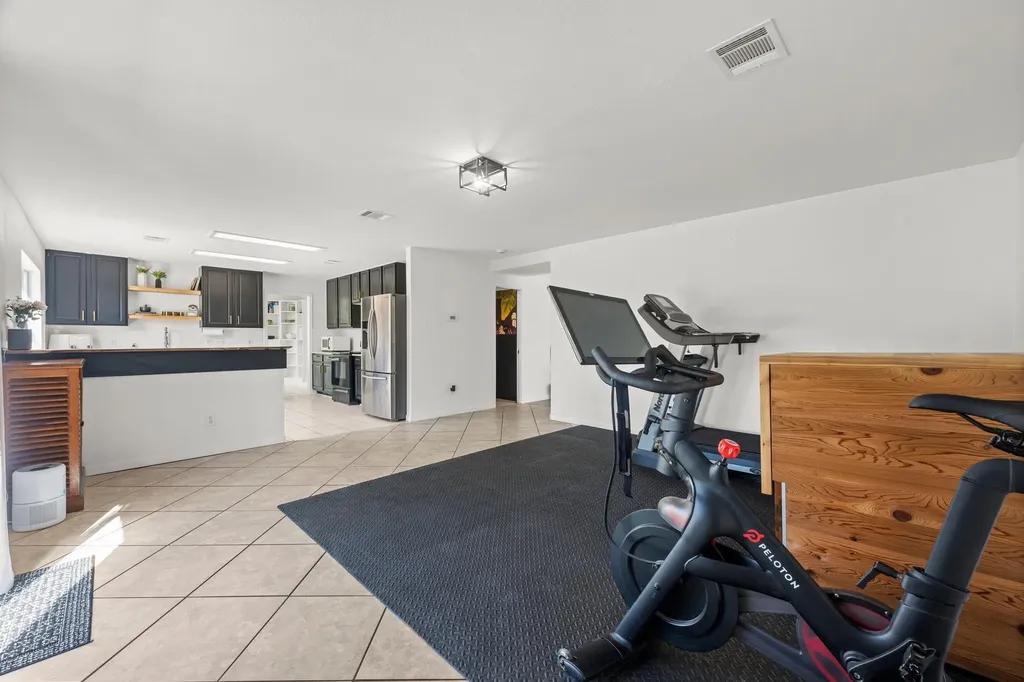 1606 Candlelight Drive Leander TX 78641