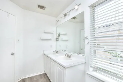 233 Brandons Way Buda TX 78610