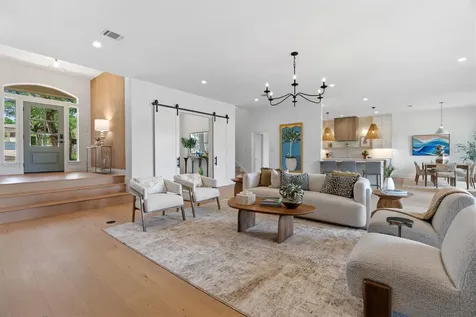 50 Tiburon Drive The Hills TX 78738