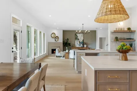 50 Tiburon Drive The Hills TX 78738