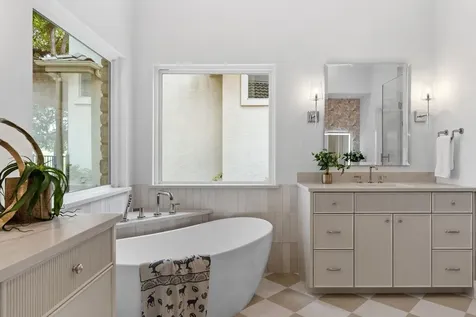 50 Tiburon Drive The Hills TX 78738