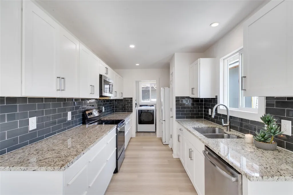 4715 Carsonhill Drive Austin TX 78723