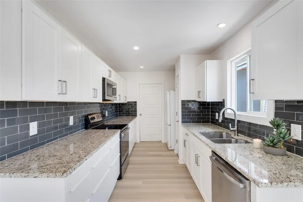 4715 Carsonhill Drive Austin TX 78723