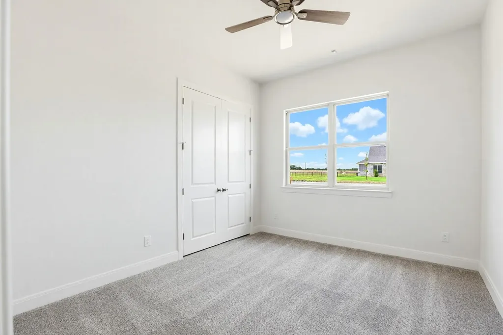 313 Farmhouse Drive Marion TX 78124