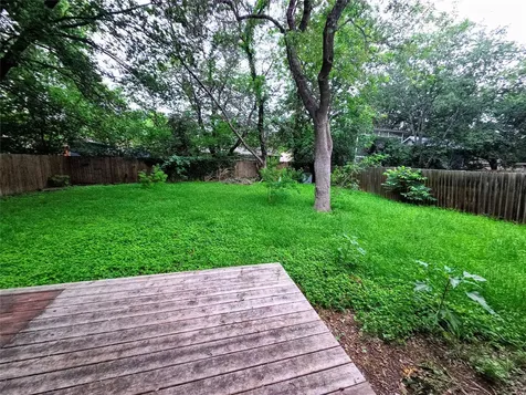 4407 Dovewood Drive Austin TX 78744