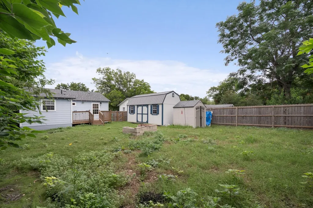 515 Wyeth Street Taylor TX 76574