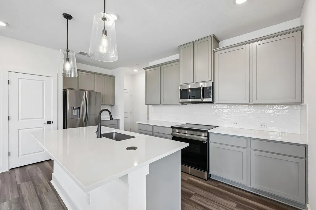 2510 Jack Nora Way Round Rock TX 78665