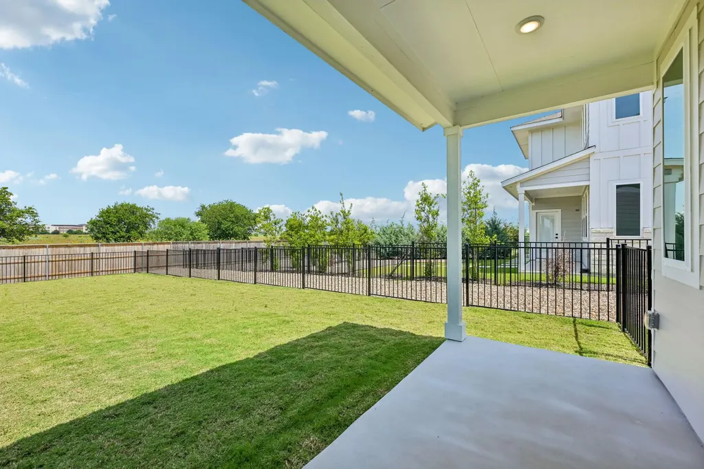 2510 Jack Nora Way Round Rock TX 78665