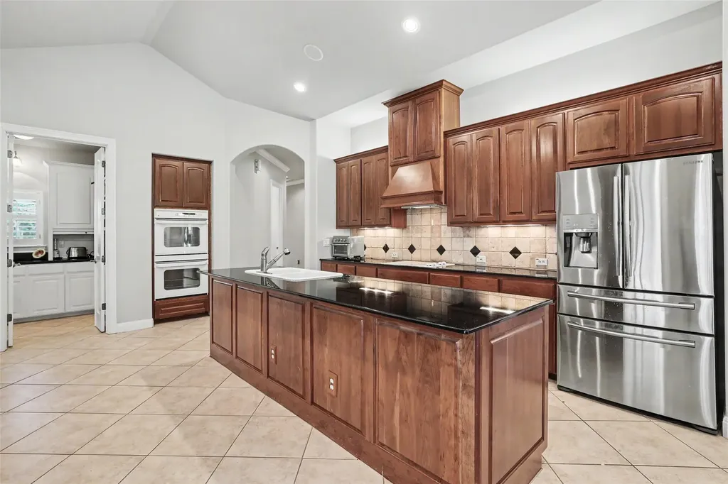 33 Meadows End Georgetown TX 78628
