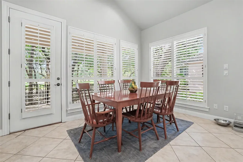 33 Meadows End Georgetown TX 78628