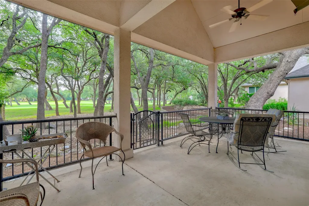 33 Meadows End Georgetown TX 78628