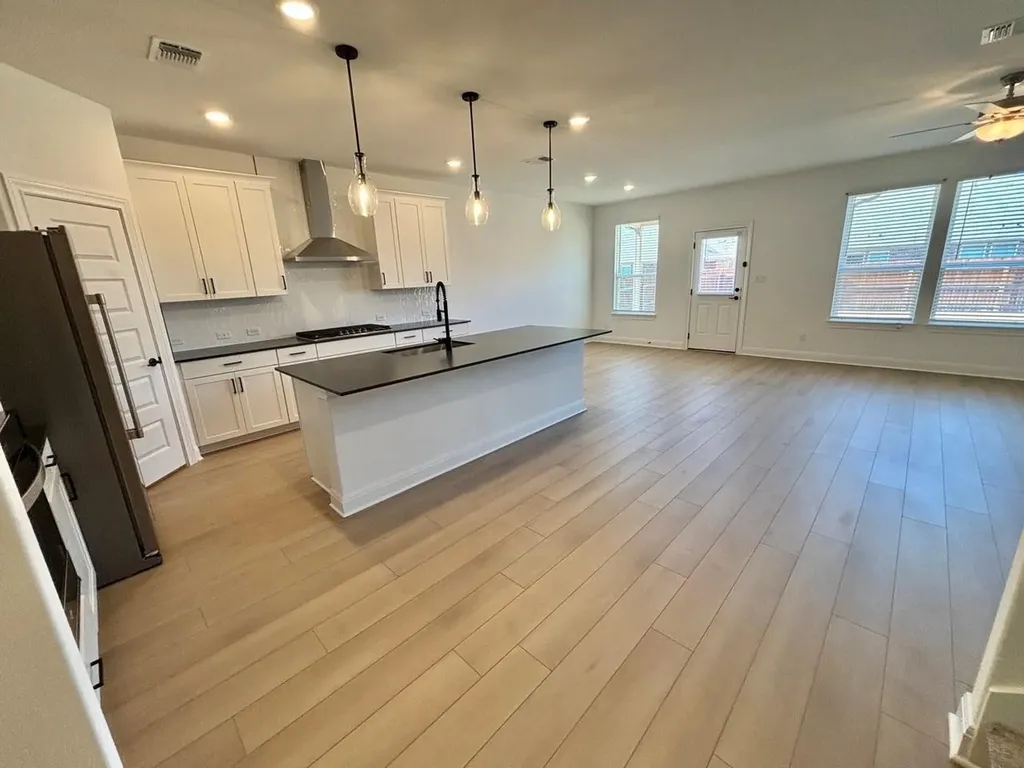 12008 Bacalar Bend Manor TX 78653