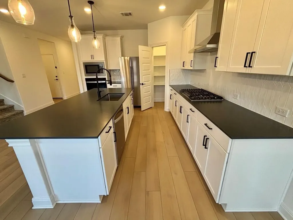 12008 Bacalar Bend Manor TX 78653