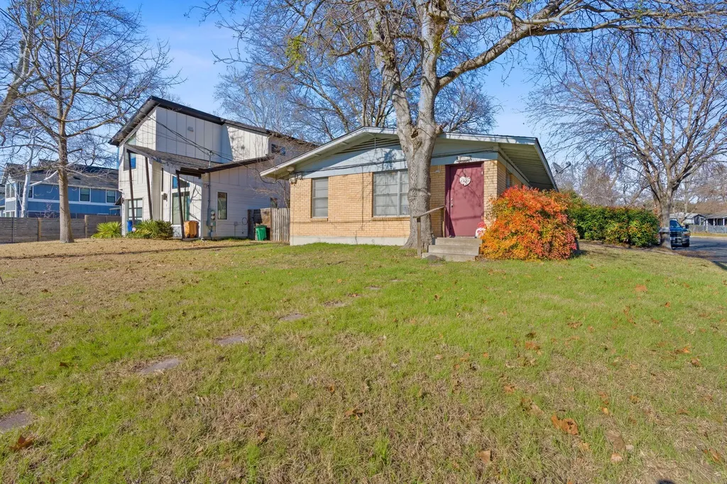 300 Irma Austin TX 78752