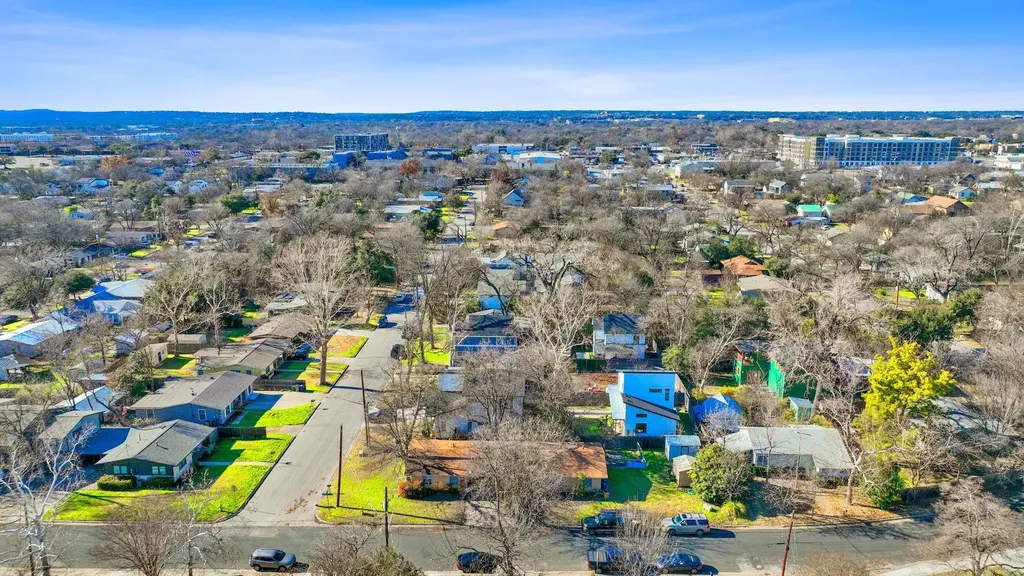 300 Irma Austin TX 78752