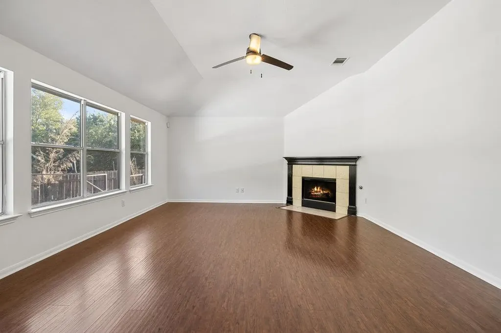 305 Plumbago Drive Pflugerville TX 78660