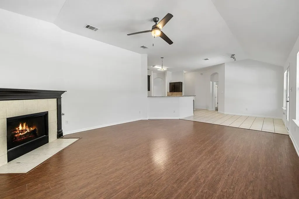 305 Plumbago Drive Pflugerville TX 78660