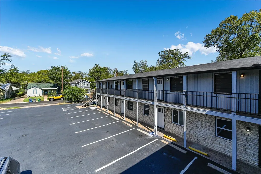 3703 Harmon Avenue Austin TX 78705