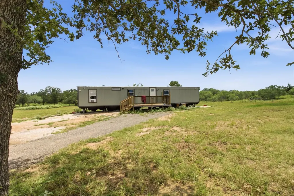 4575 Mineral Springs Road Lockhart TX 78644