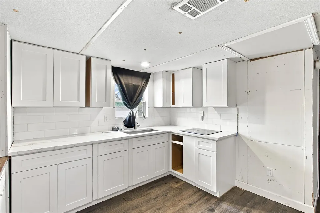 4575 Mineral Springs Road Lockhart TX 78644