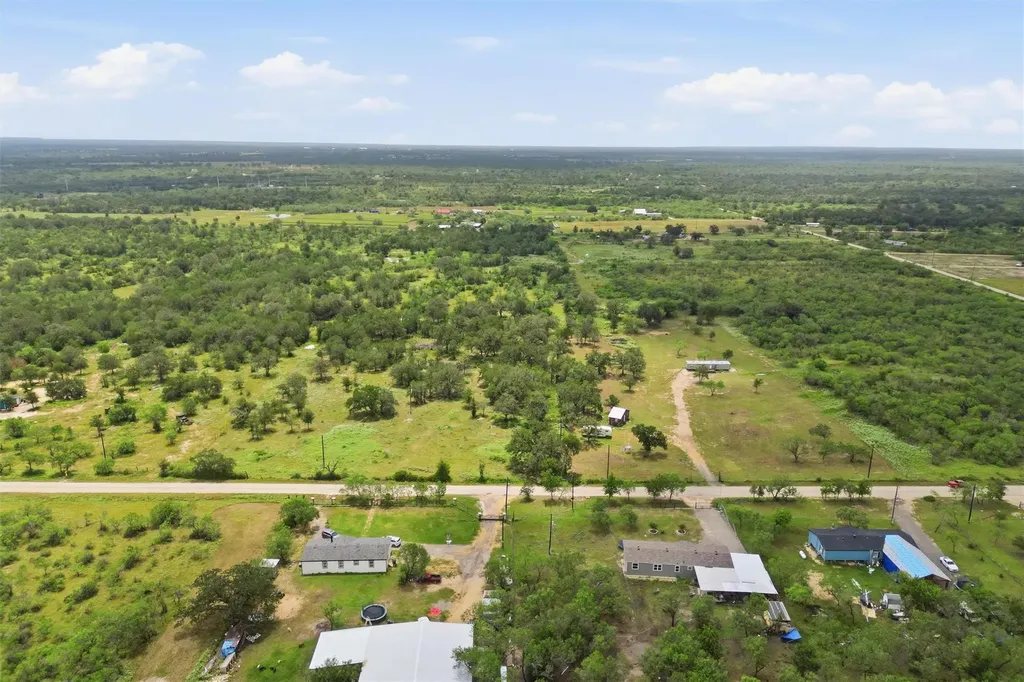 4575 Mineral Springs Road Lockhart TX 78644