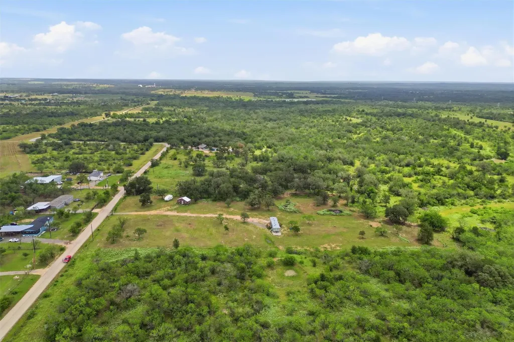4575 Mineral Springs Road Lockhart TX 78644