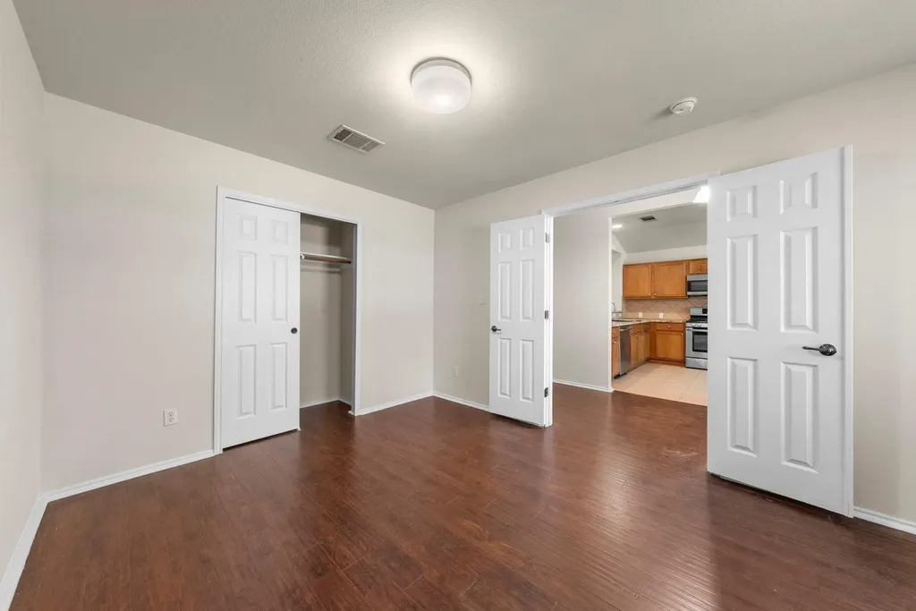 9424 Castle Pines Drive Austin TX 78717