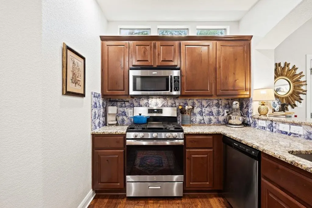 6708 Menchaca Road Austin TX 78745