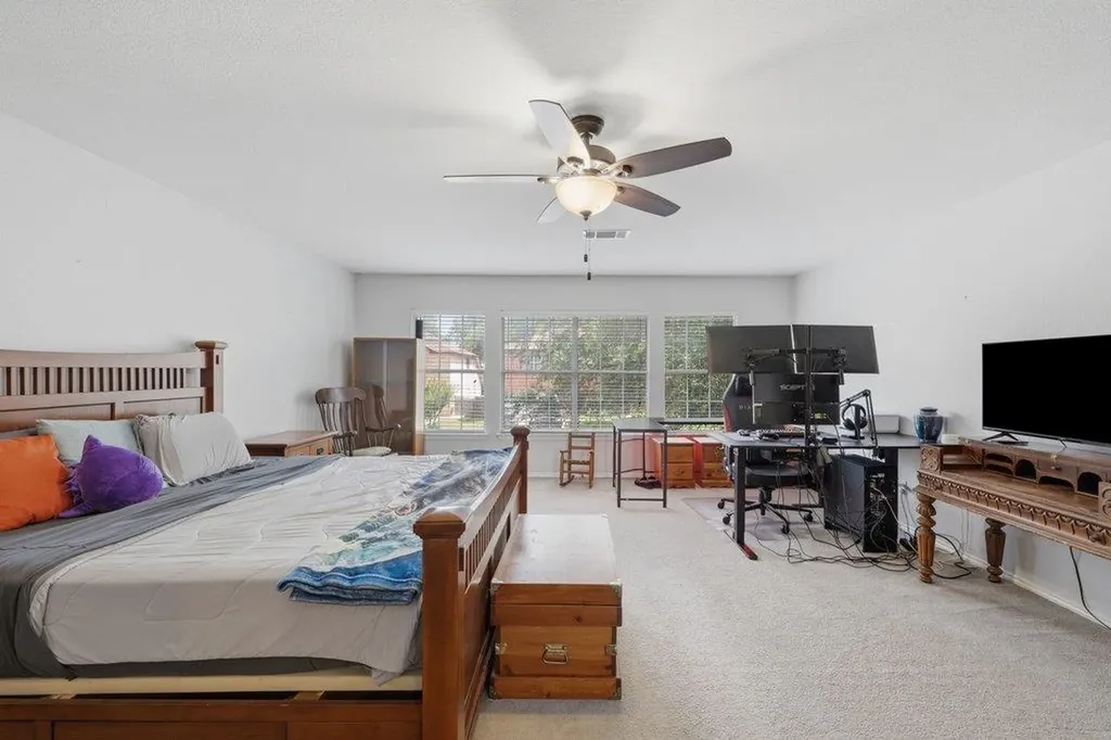 11432 Hillhaven Drive Austin TX 78748