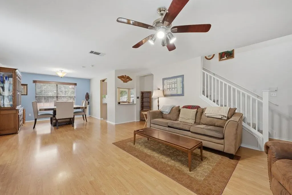 11432 Hillhaven Drive Austin TX 78748